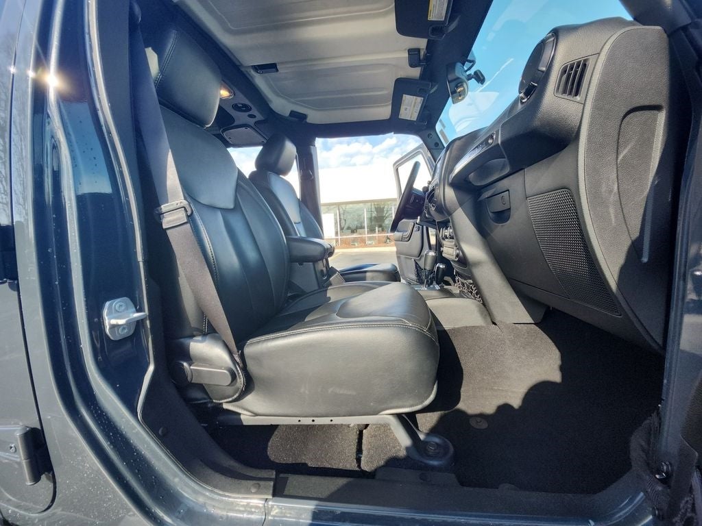 2017 Jeep Wrangler Unlimited Smoky Mountain 4x4